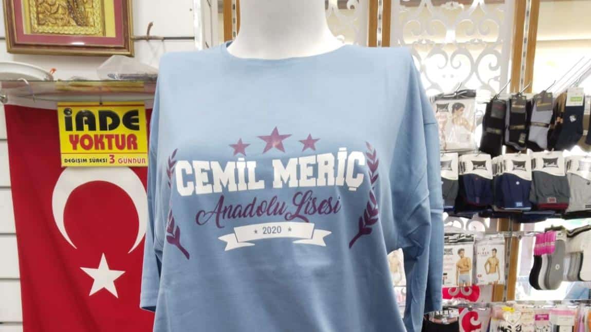 Okulumuzun Güncel Kıyafetleri